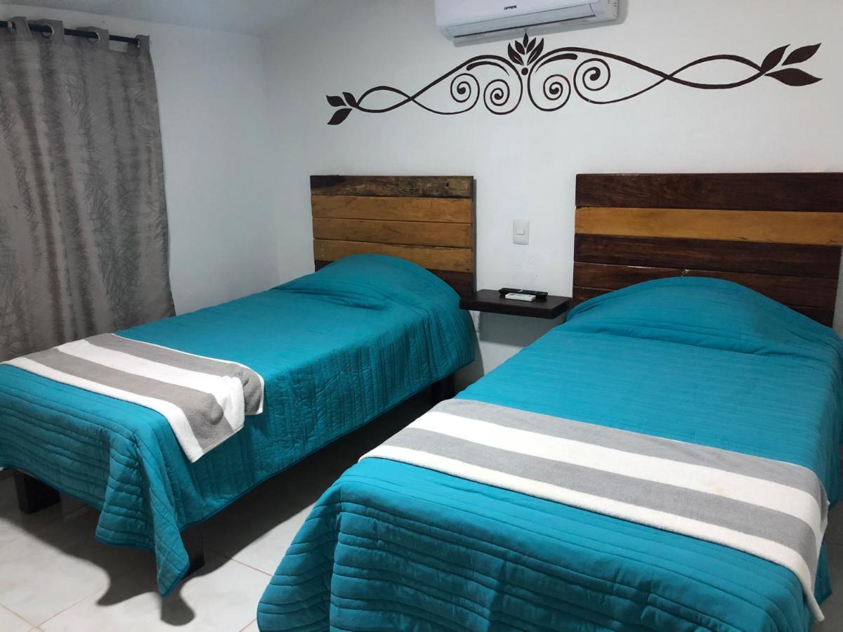 Habitacion Privada A 5 Minutos De La Playa Cancun Exterior photo