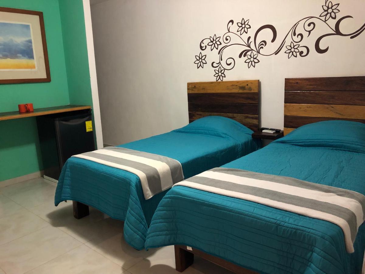Habitacion Privada A 5 Minutos De La Playa Cancun Exterior photo